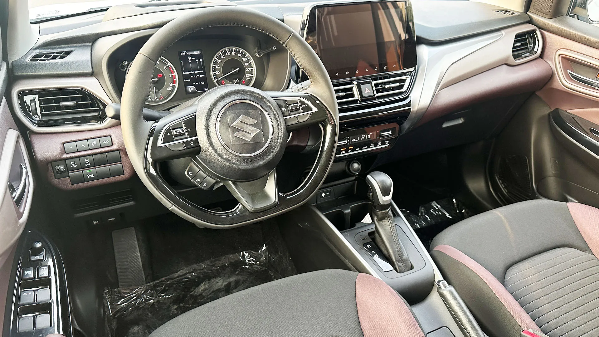 Suzuki Fronx image 15