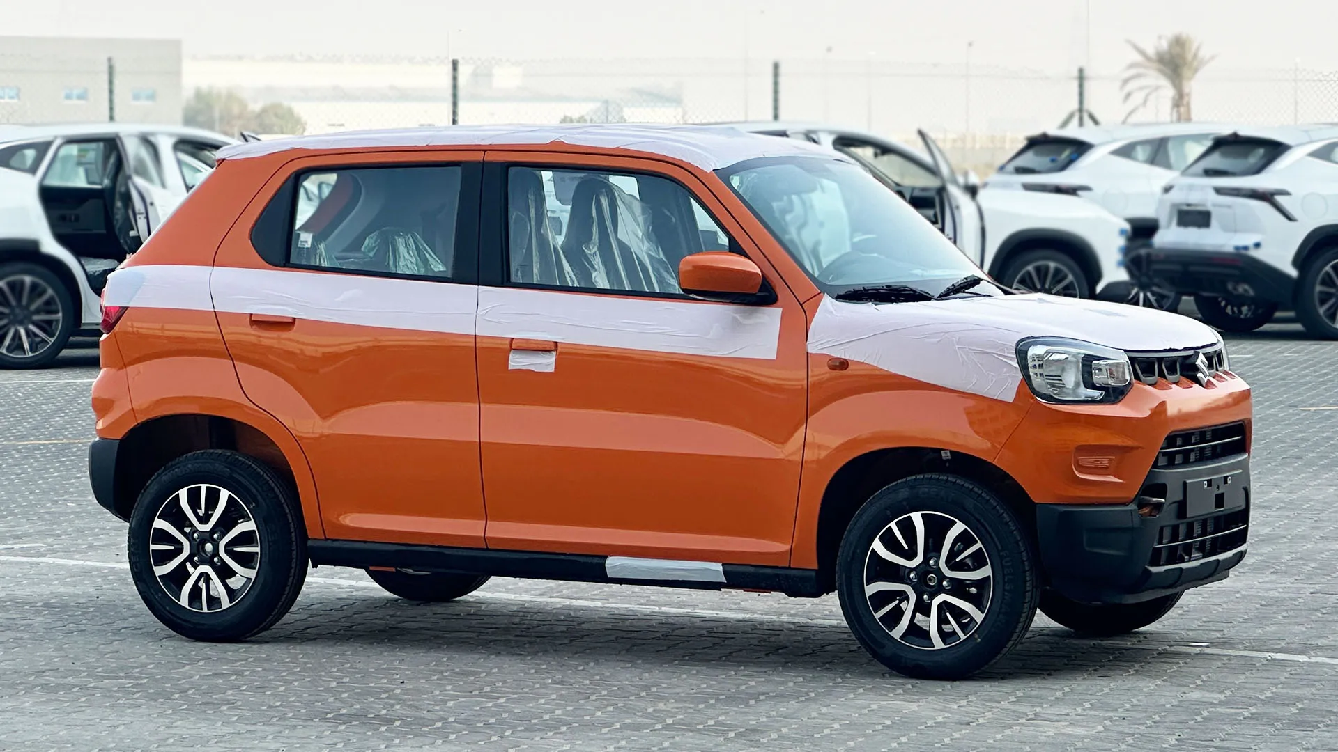 Suzuki S-Presso image 7