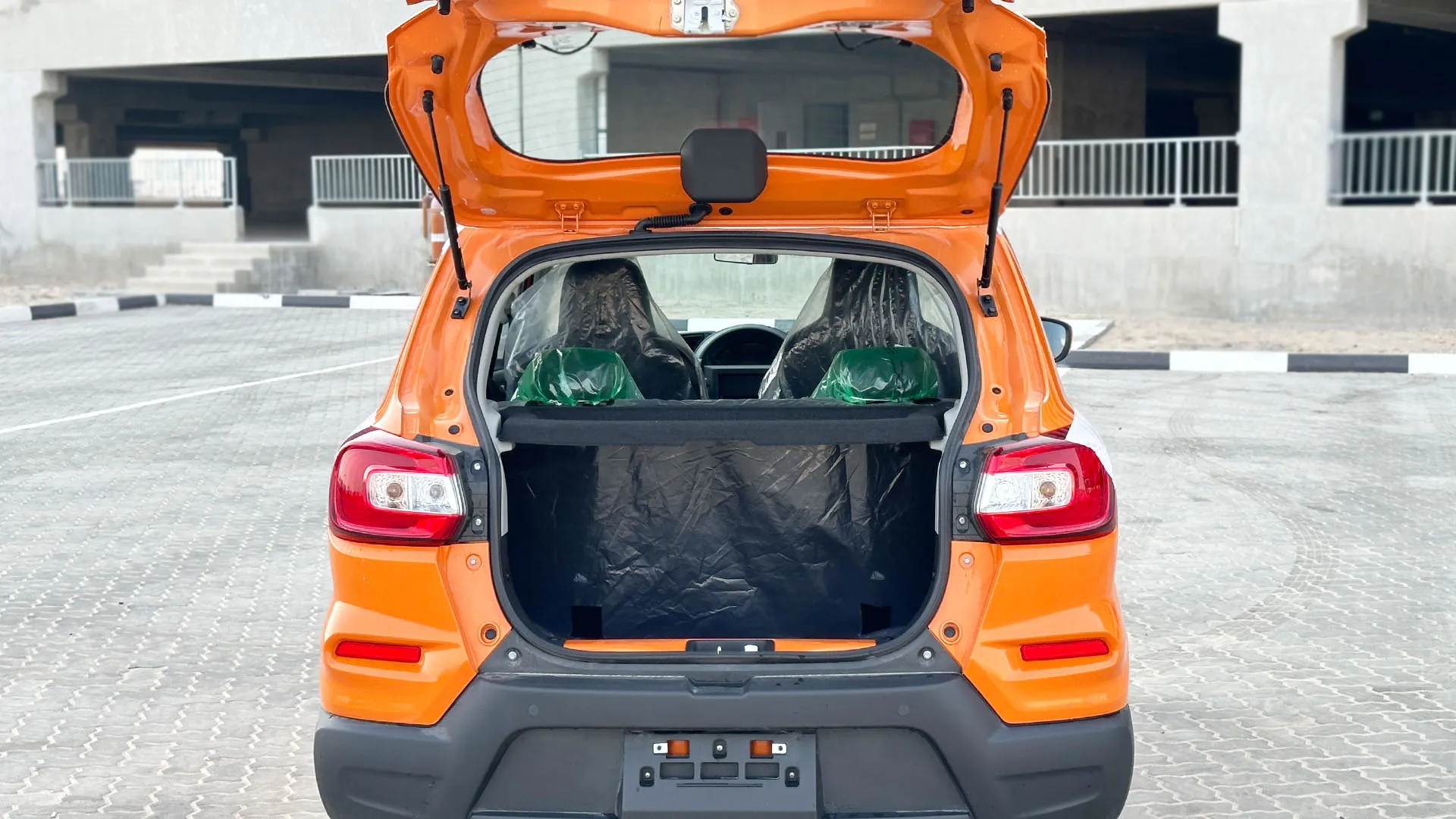 Suzuki S-Presso image 18
