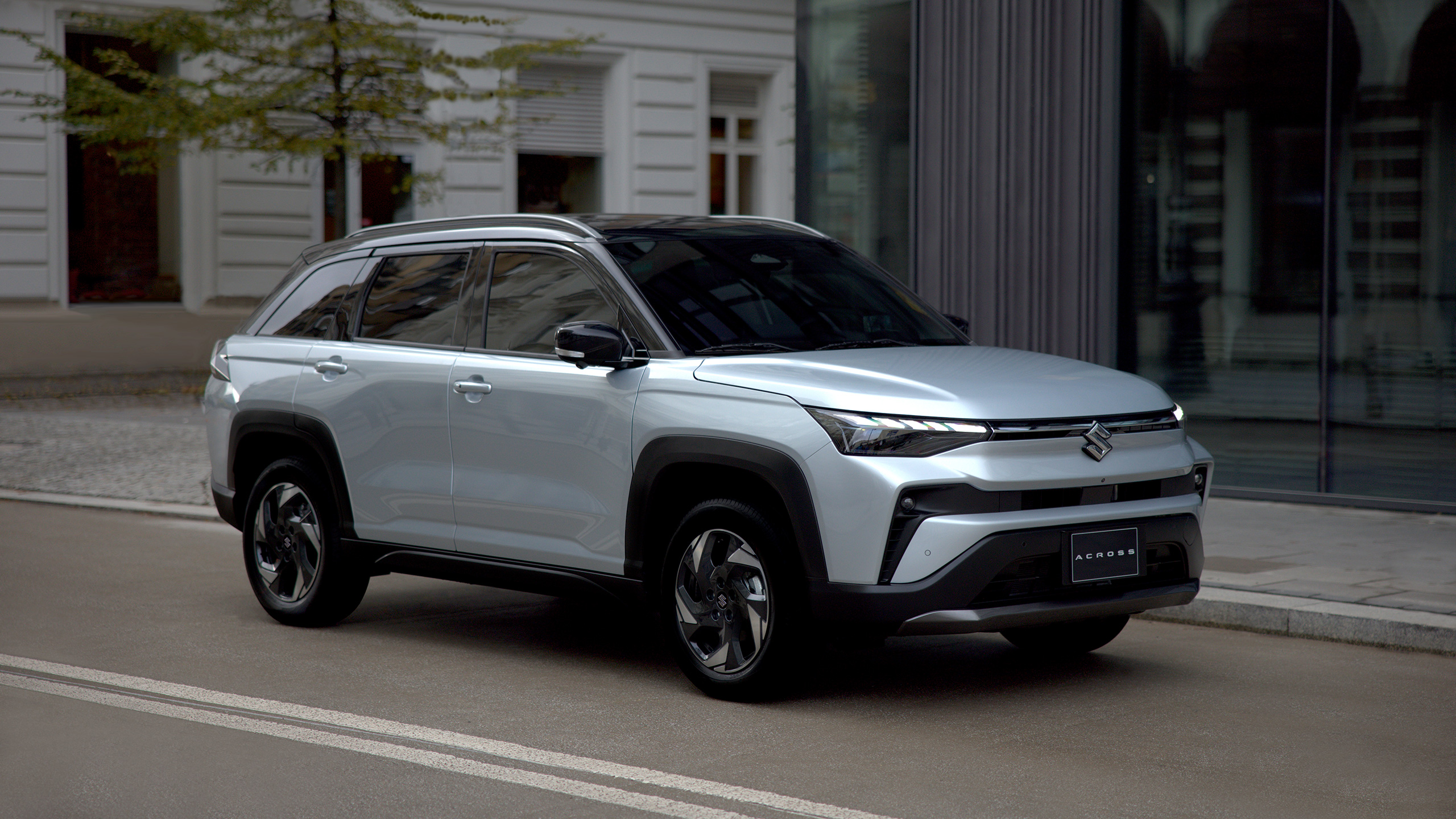 Suzuki ACROSS gallery thumbnail 2