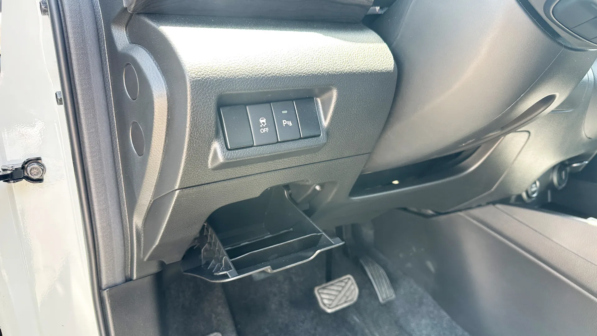 Suzuki Ertiga image 14