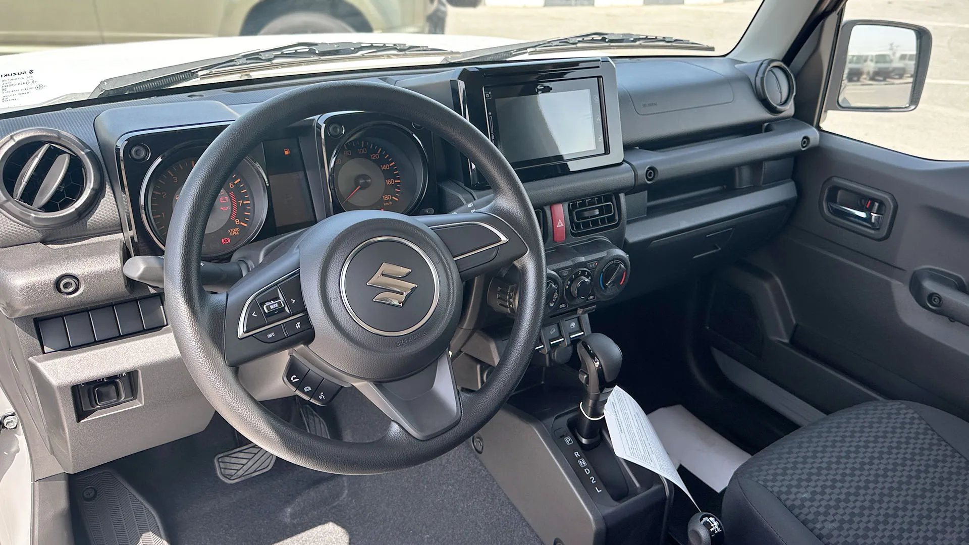 Suzuki Jimny image 14