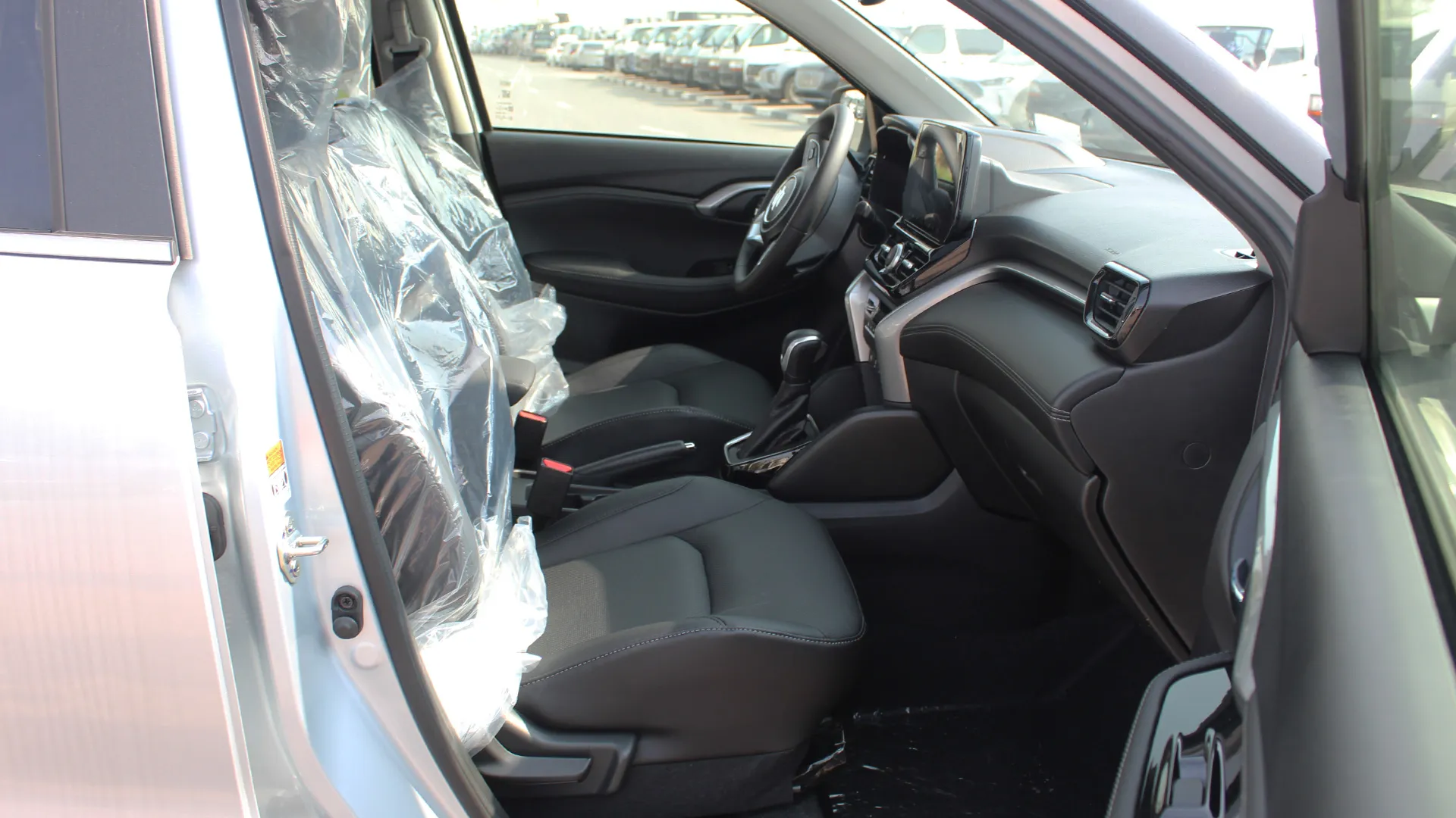 Suzuki Grand Vitara image 15