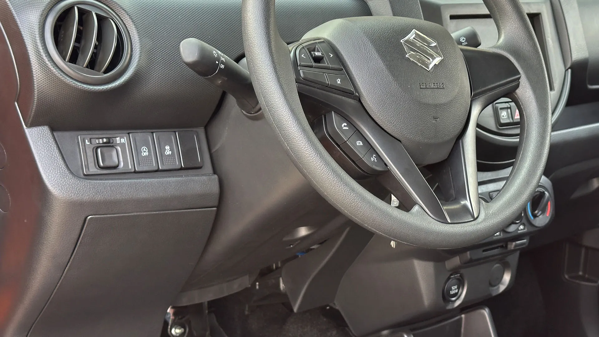 Suzuki S-Presso image 15