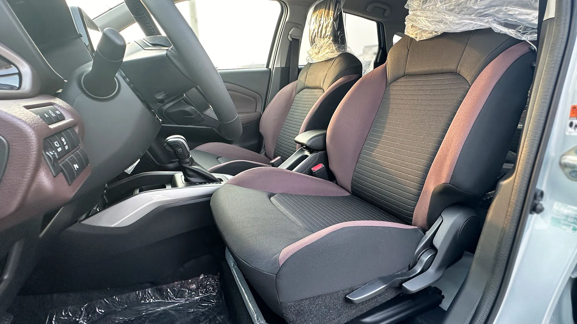 Suzuki Fronx image 10