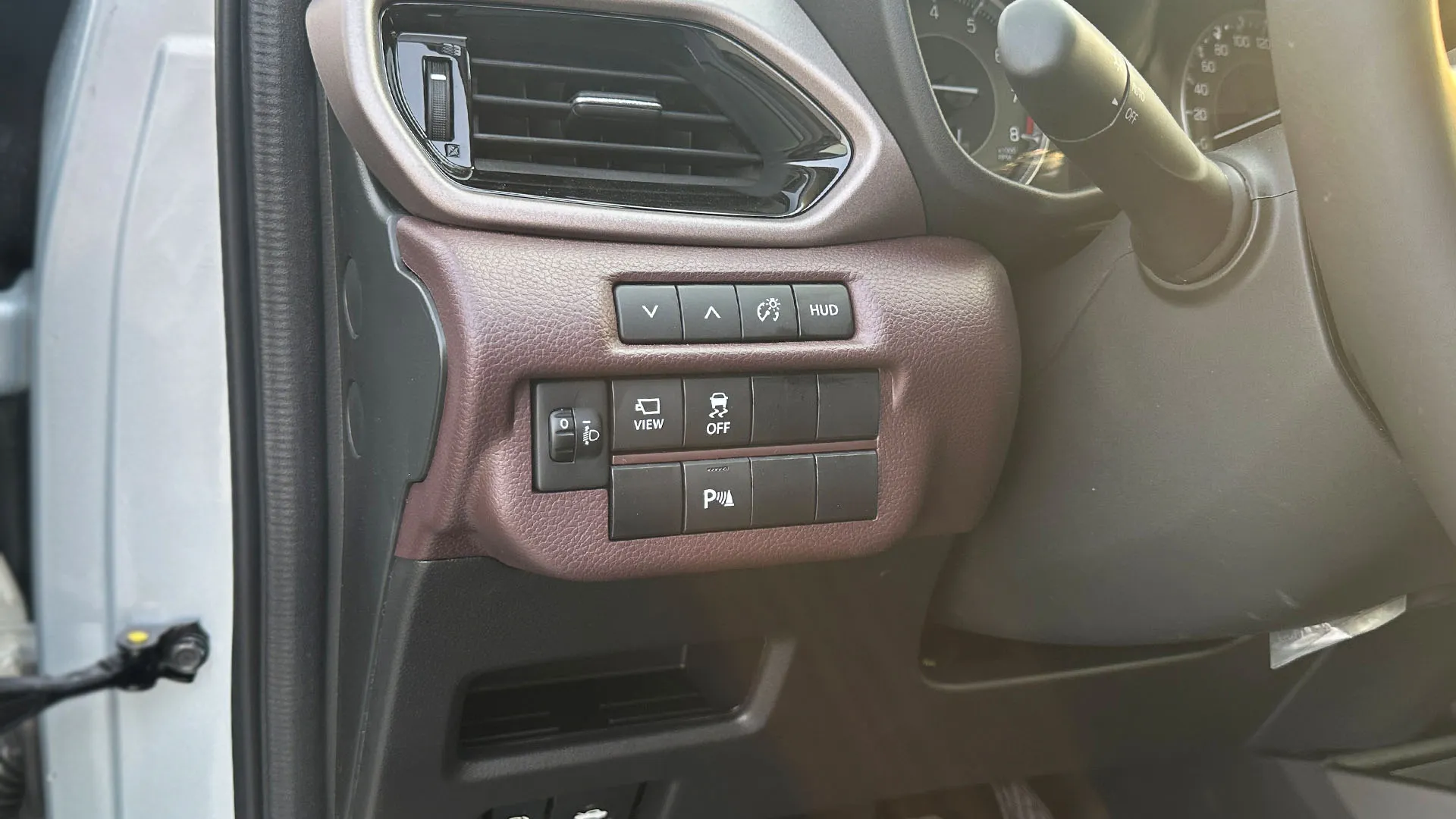 Suzuki Fronx image 14
