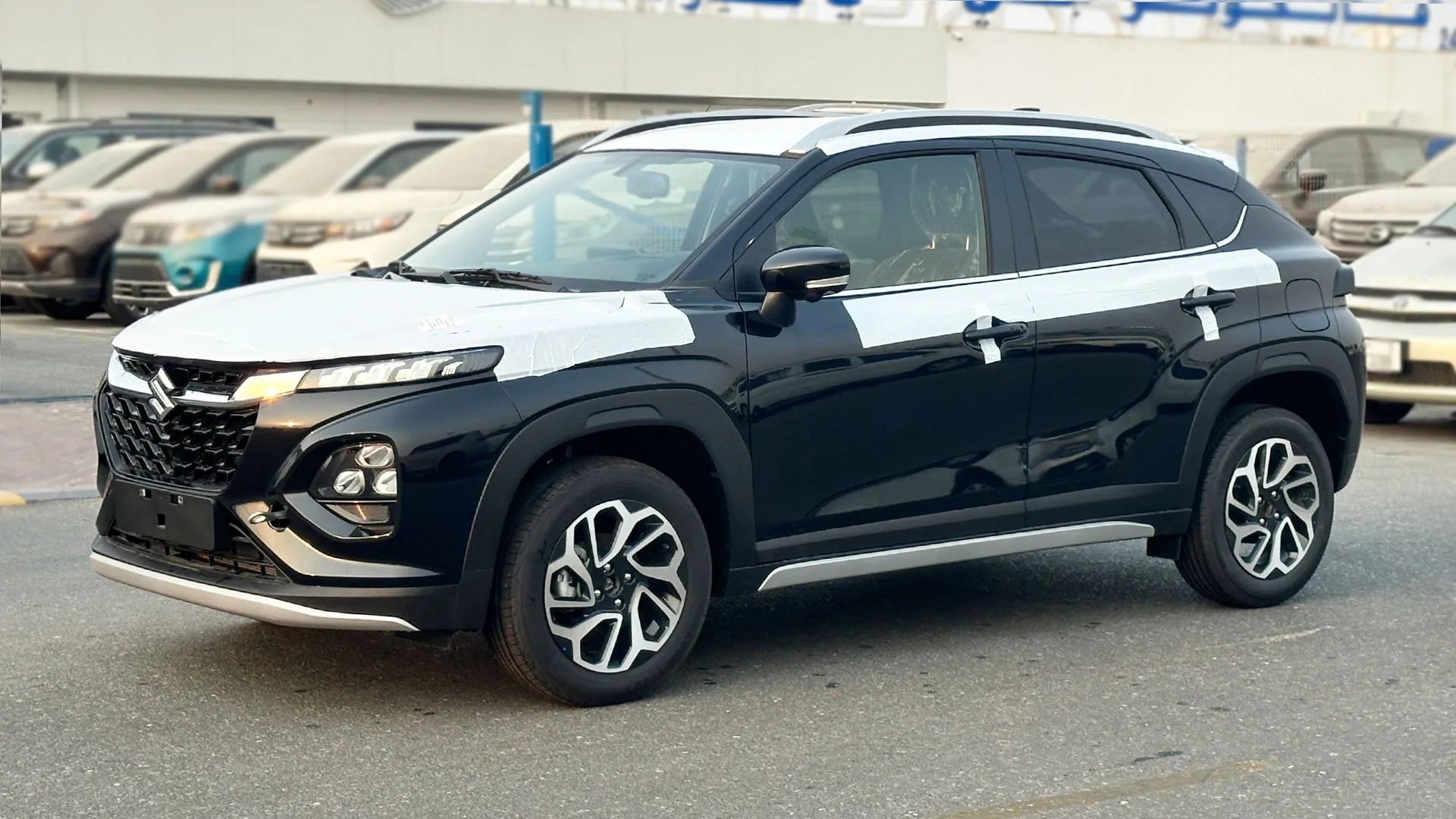 Suzuki Fronx image 2