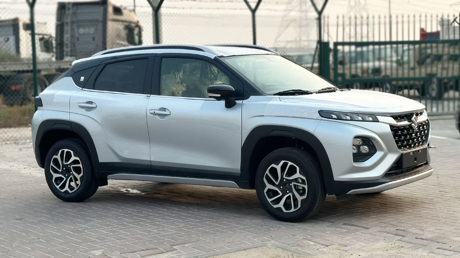 Suzuki Fronx image 6